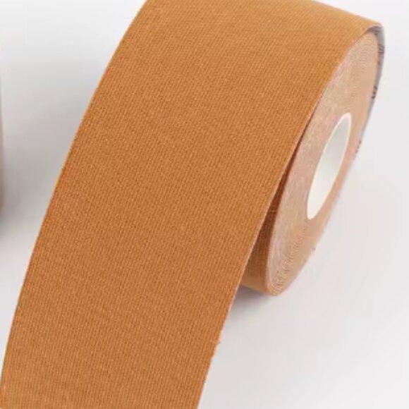 MAGIC CURVES ADHESIVE LIFT TAPE (DARK NUDE) - Picture 4 of 4